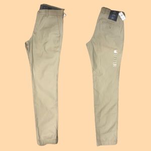GAP Skinny Low rise (NEW) khaki pant
